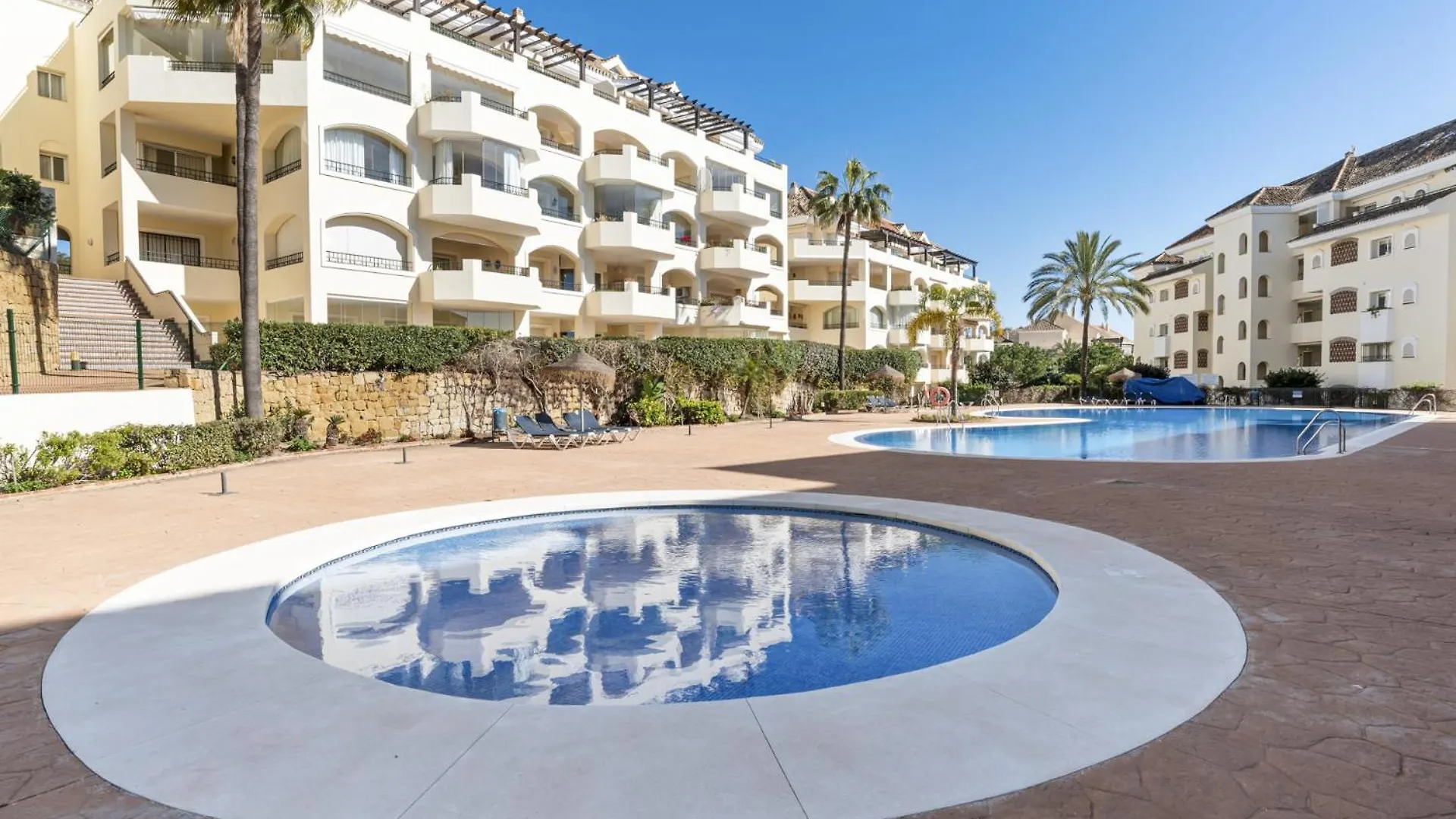 Hacienda Elviria Beach Apartment Marbella