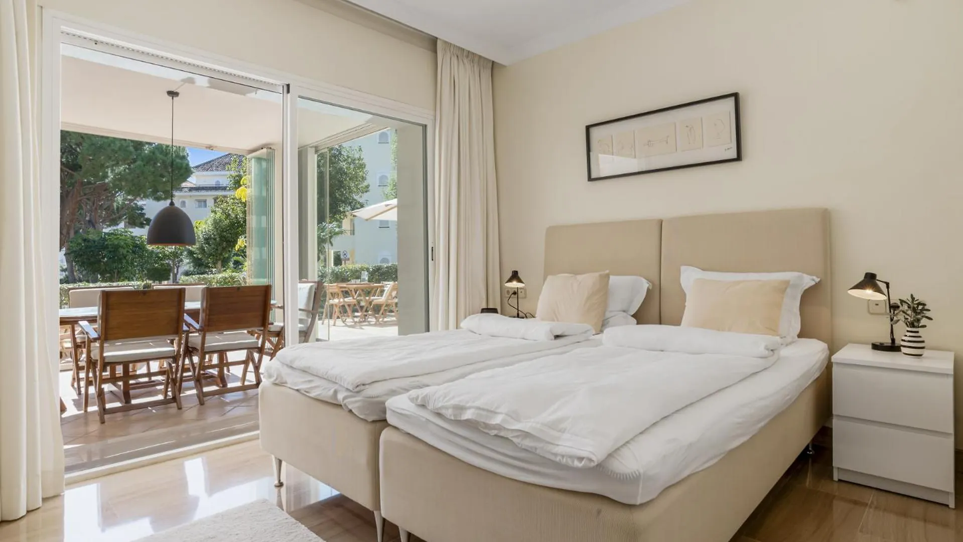 Hacienda Elviria Beach Apartment Marbella 0*,  España