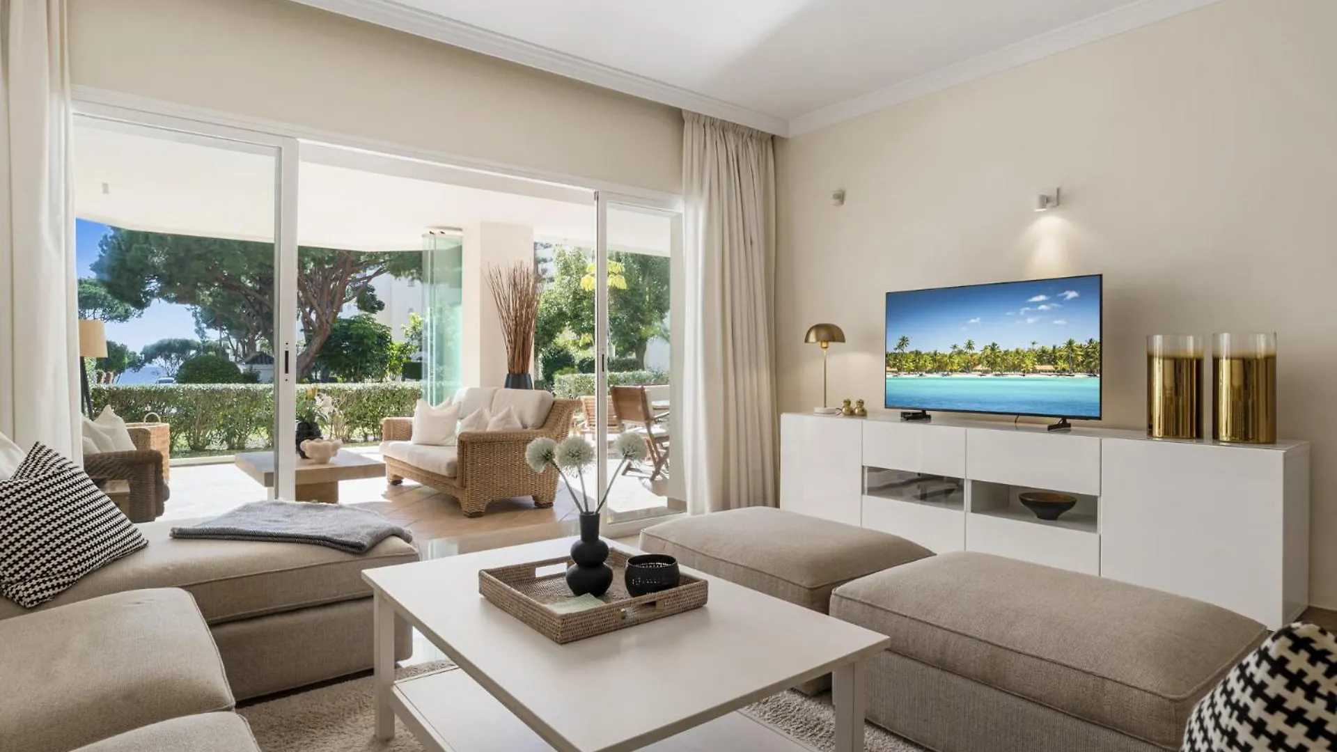 Hacienda Elviria Beach Apartment Marbella